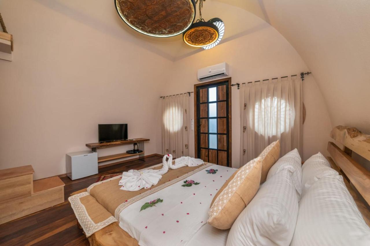 Iksirci Baba Hotel Олудениз Экстерьер фото